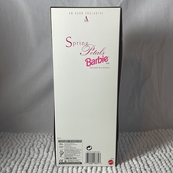 💐Avon Special Edition, Spring Petals Barbie - Picture 3 of 7